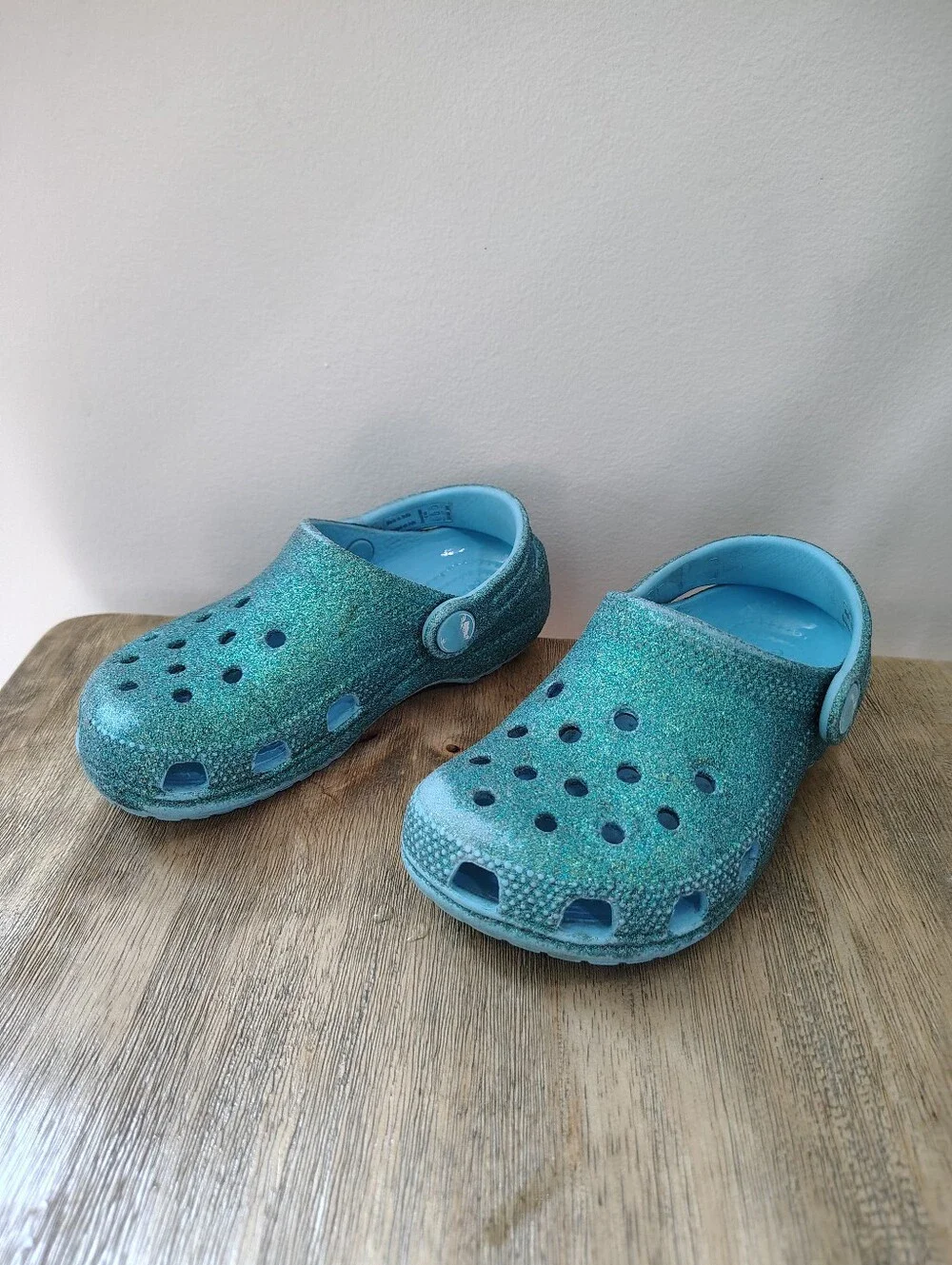 Crocs Classic Glitter Clogs Teal Blue Slip On Shoes Toddler Size 10